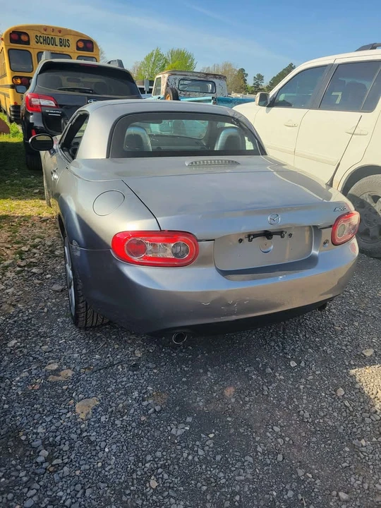 2011 Mazda NC MX-5 Miata - Image 17 of 17