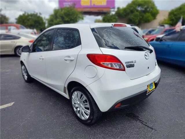 2011 Mazda Mazda 2 2nd Gen - Image 3 of 21