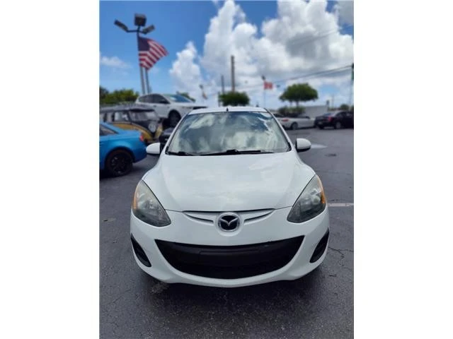 2011 Mazda Mazda 2 2nd Gen - Image 8 of 21