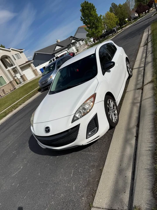 2011 Mazda MX-3 - Image 4 of 10