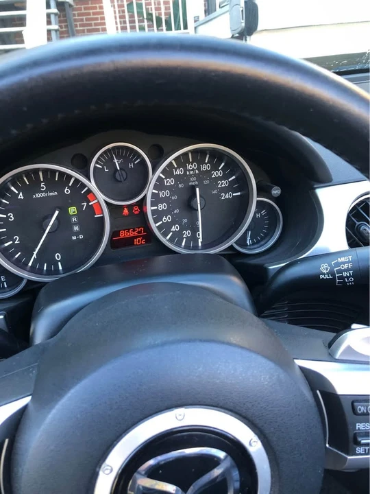 2011 Mazda NC MX-5 Miata - Image 6 of 7