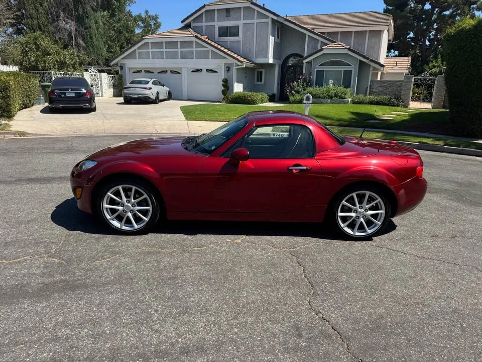 2011 Mazda NC MX-5 Miata - Image 4 of 20