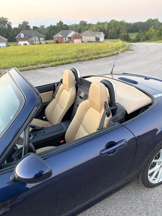 2011 Mazda NC MX-5 Miata - Image 11 of 13