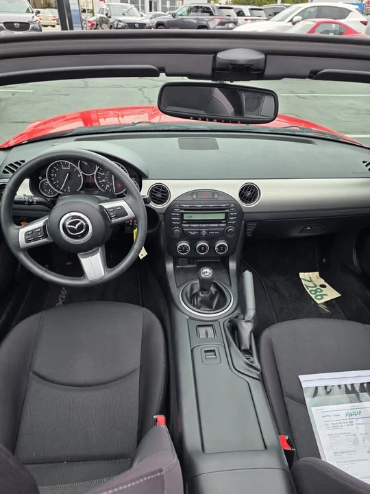 2011 Mazda NC MX-5 Miata - Image 6 of 8