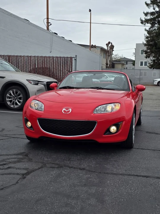 2011 Mazda NC MX-5 Miata - Image 2 of 8