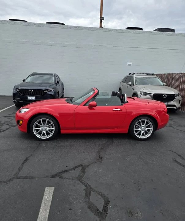 2011 Mazda NC MX-5 Miata - Image 4 of 8