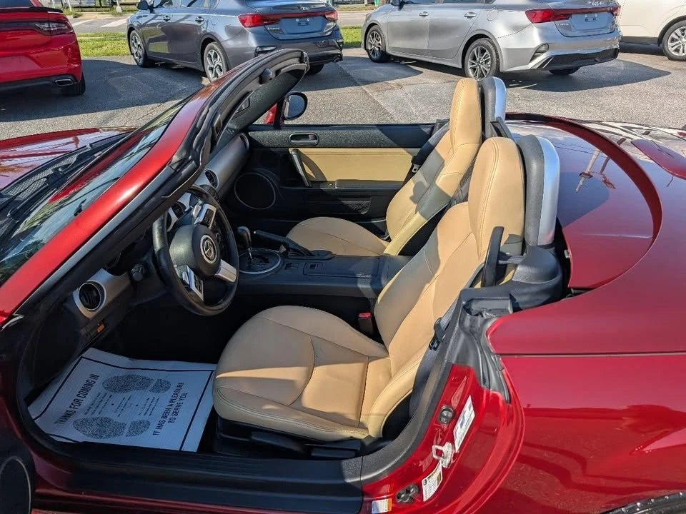 2011 Mazda NC MX-5 Miata - Image 4 of 4