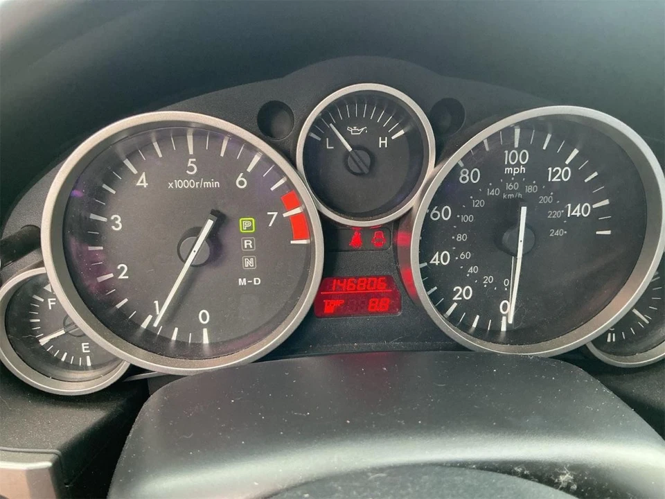 2011 Mazda NC MX-5 Miata - Image 10 of 17