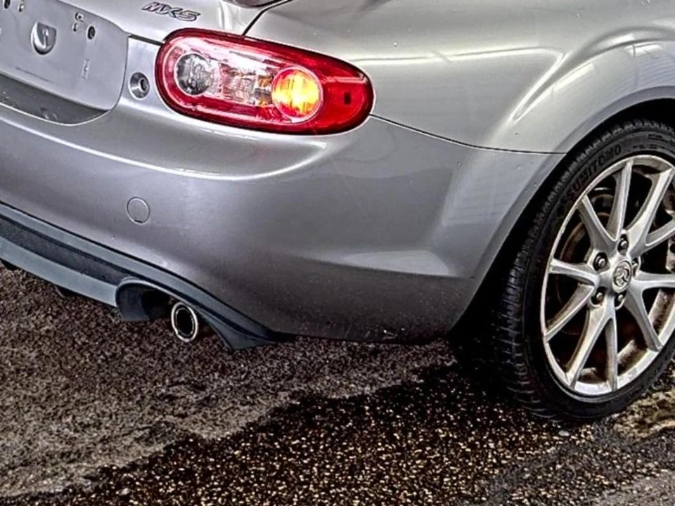 2011 Mazda NC MX-5 Miata - Image 16 of 17