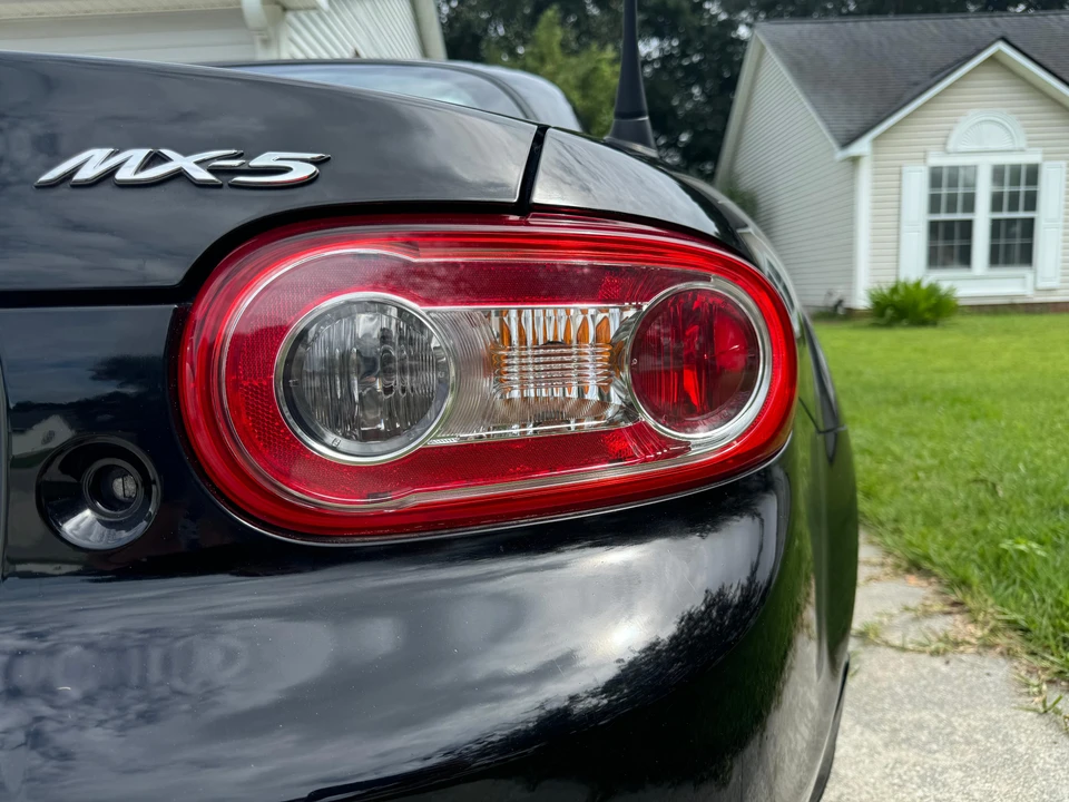 2011 Mazda NC MX-5 Miata - Image 21 of 31
