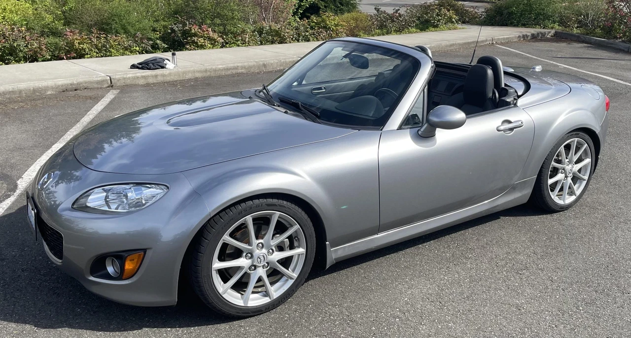 2011 Mazda NC MX-5 Miata - Image 13 of 31
