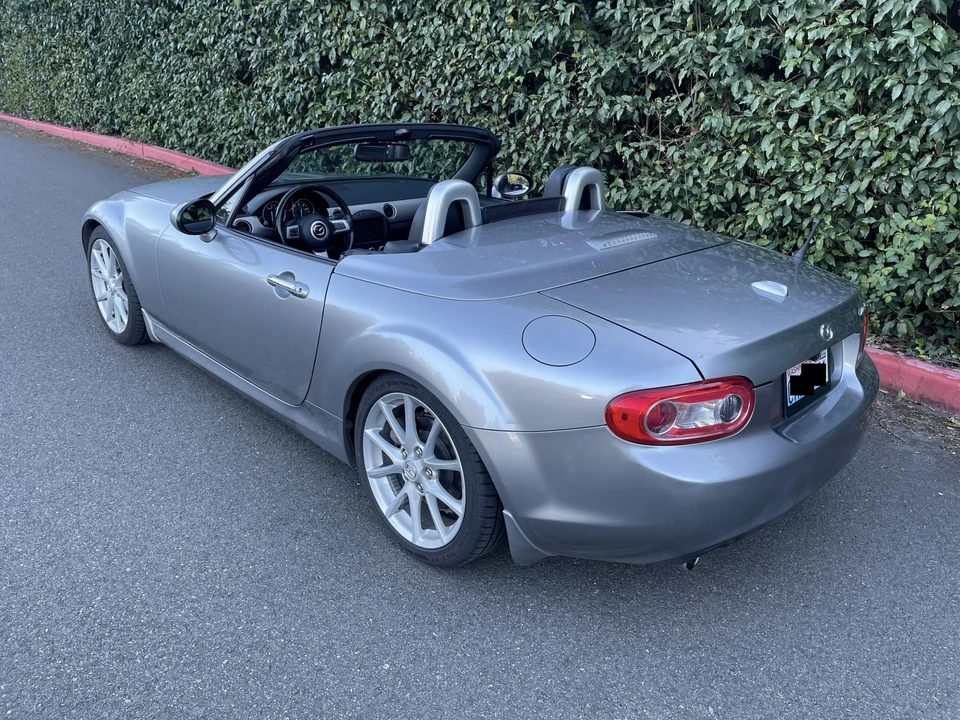 2011 Mazda NC MX-5 Miata - Image 4 of 31