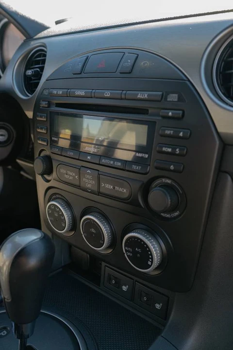 2011 Mazda NC MX-5 Miata - Image 7 of 11