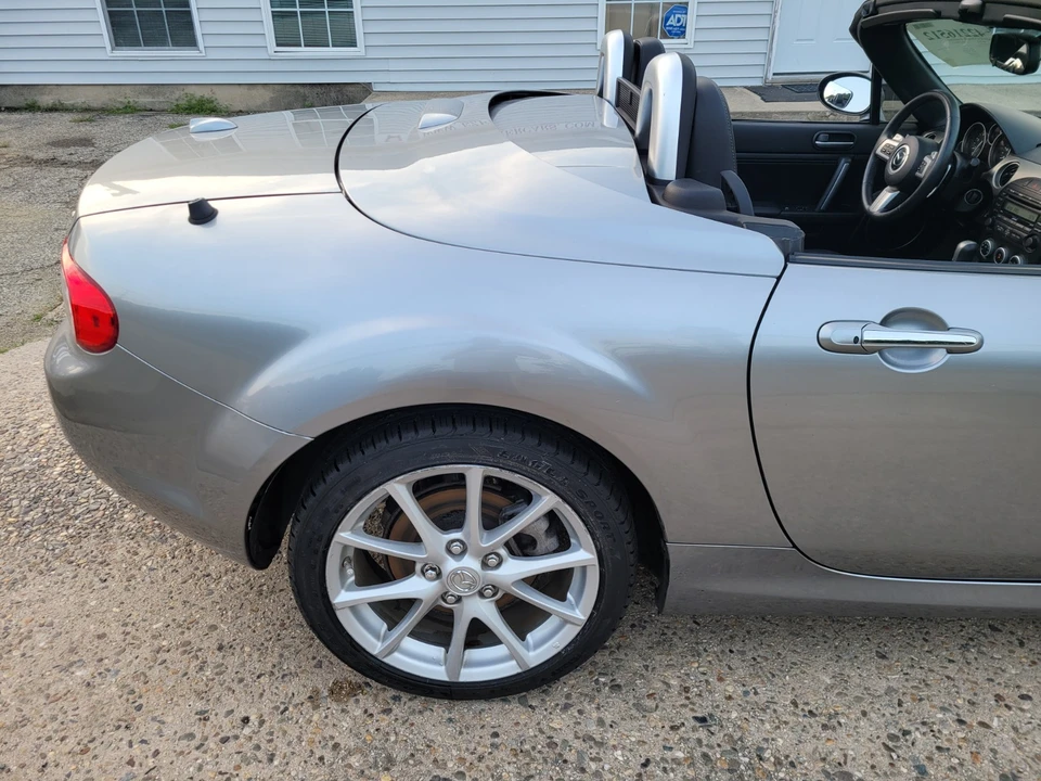 2011 Mazda NC MX-5 Miata - Image 12 of 21
