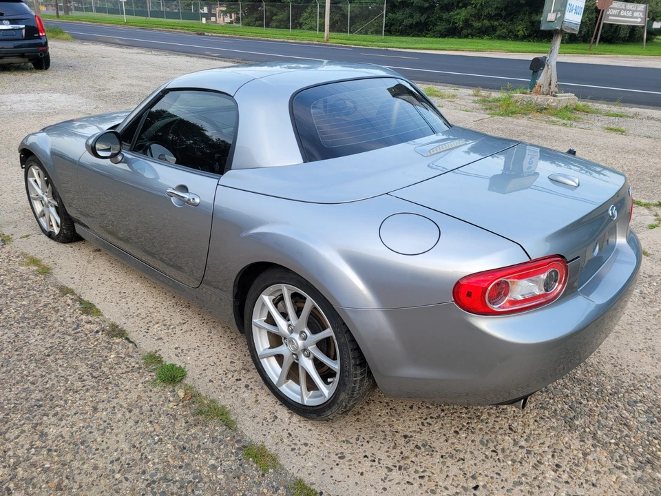 2011 Mazda NC MX-5 Miata - Image 18 of 21