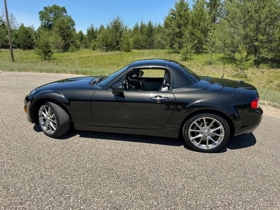 2011 Mazda NC MX-5 Miata - Image 6 of 31