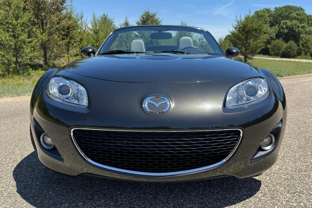2011 Mazda NC MX-5 Miata - Image 2 of 31