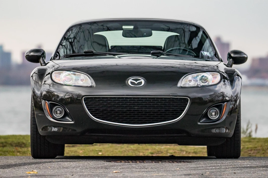 2011 Mazda NC MX-5 Miata - Image 2 of 31