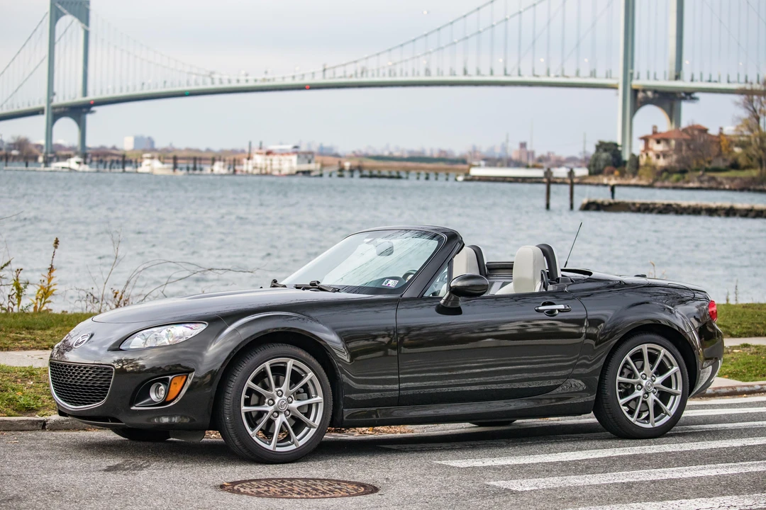 2011 Mazda NC MX-5 Miata - Image 11 of 31