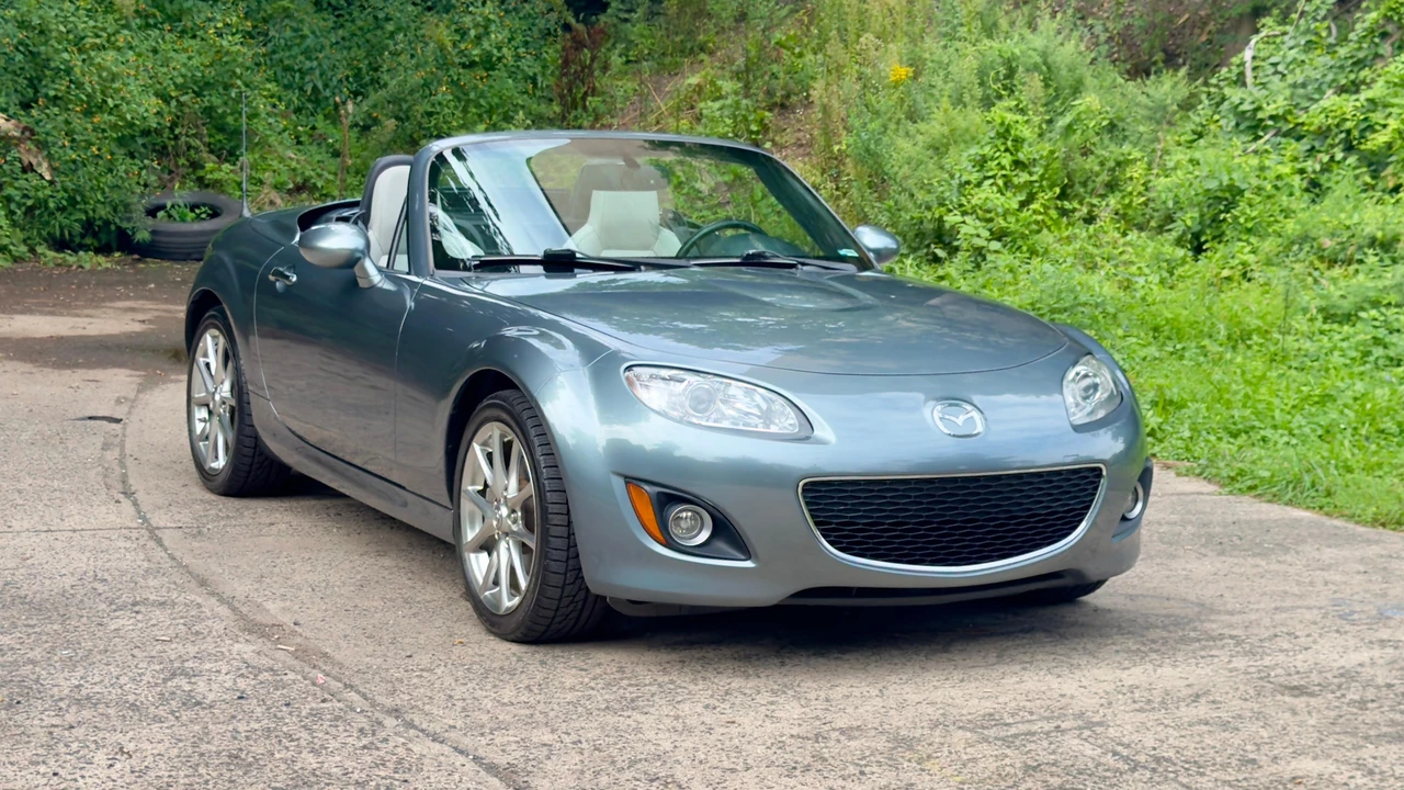 2011 Mazda NC MX-5 Miata - Image 31 of 31