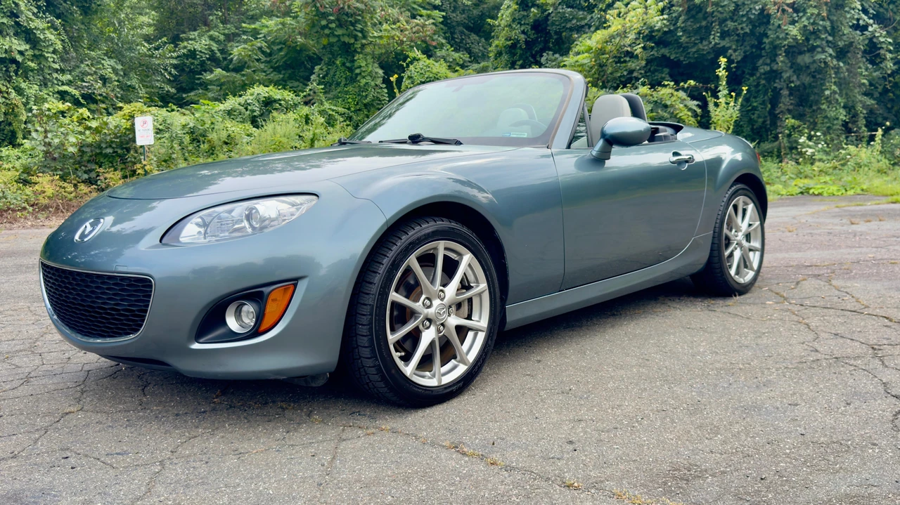 2011 Mazda NC MX-5 Miata - Image 11 of 31