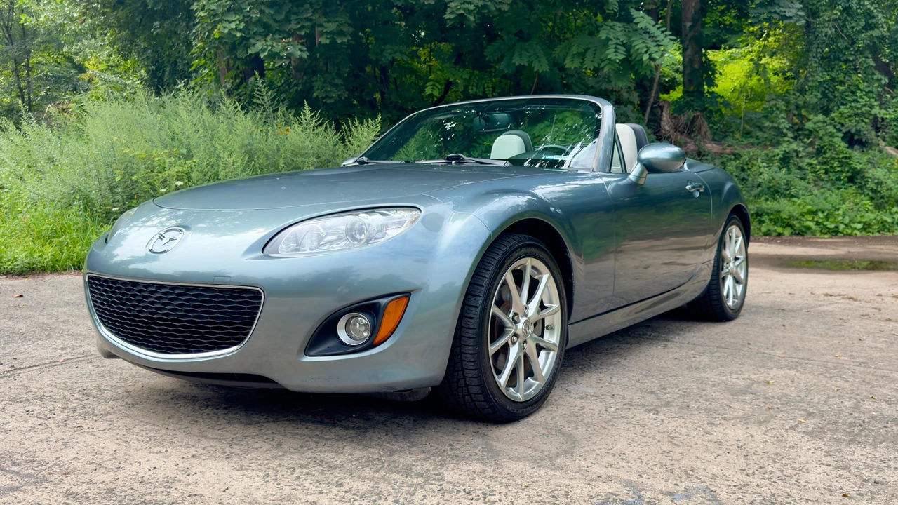 2011 Mazda NC MX-5 Miata - Image 10 of 31