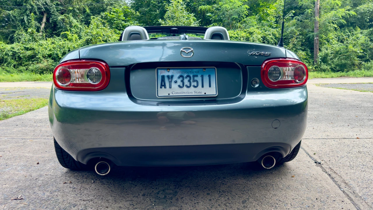 2011 Mazda NC MX-5 Miata - Image 18 of 31