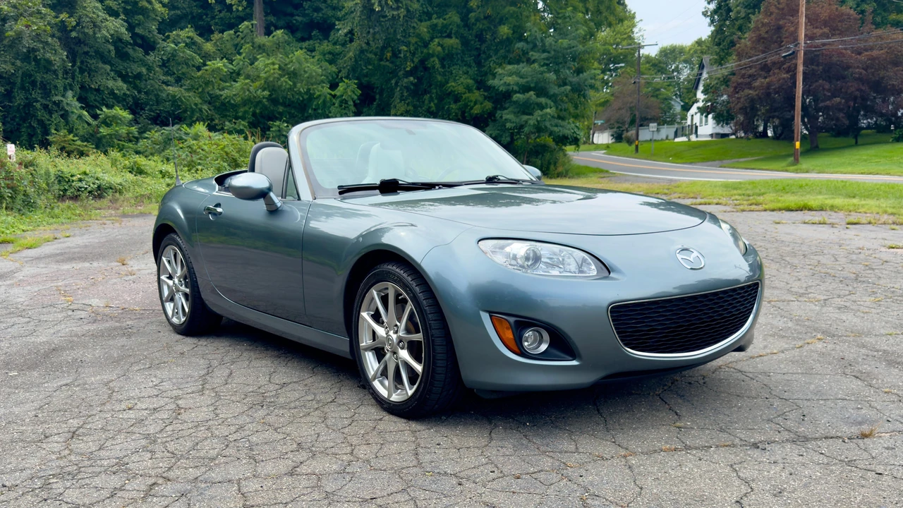 2011 Mazda NC MX-5 Miata - Image 30 of 31