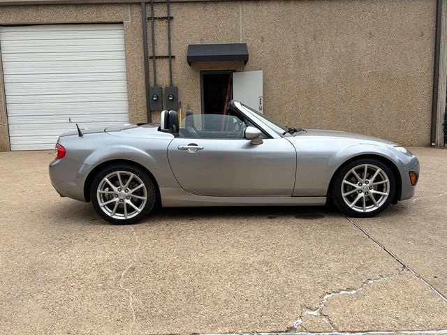 2011 Mazda NC MX-5 Miata - Image 19 of 31