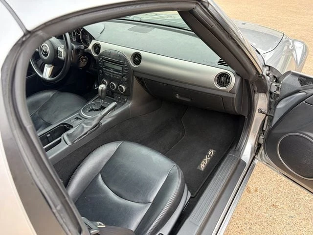 2011 Mazda NC MX-5 Miata - Image 27 of 31
