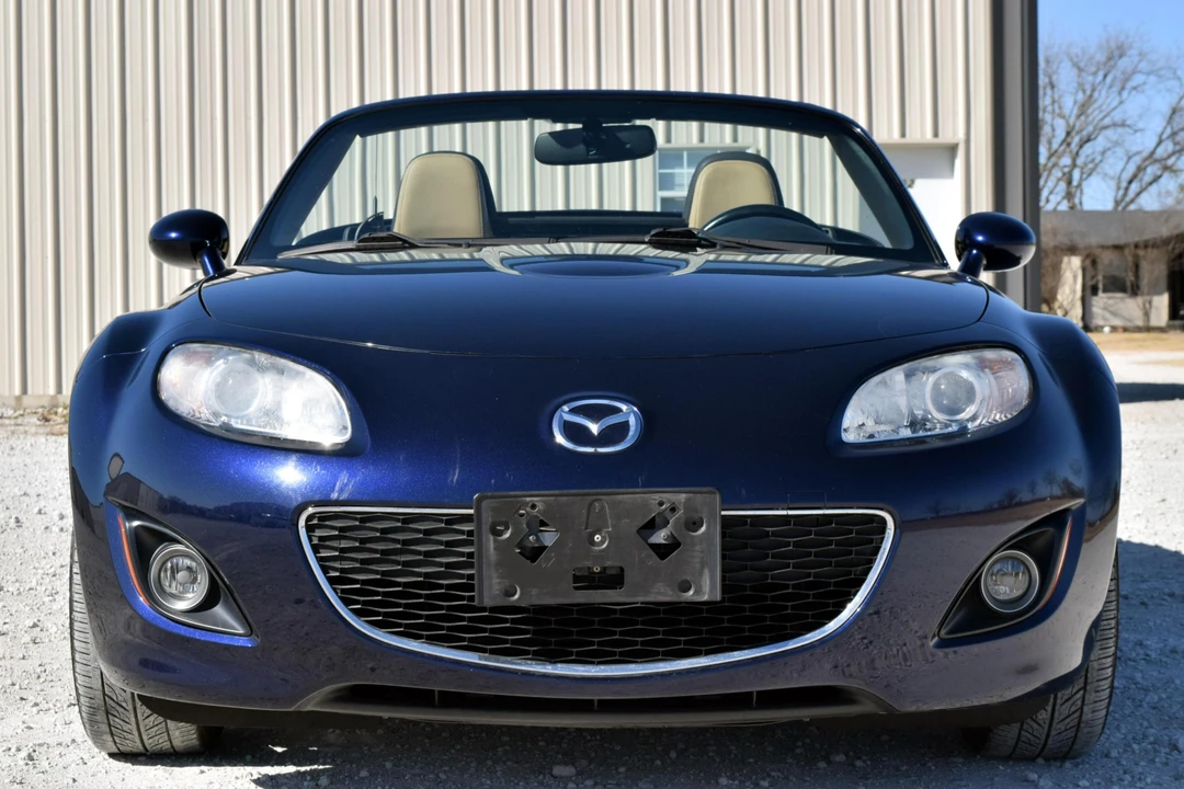 2011 Mazda NC MX-5 Miata - Image 2 of 5