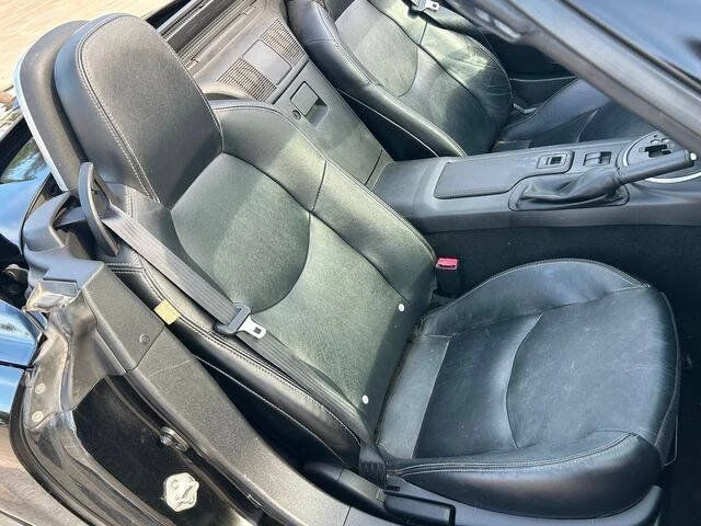 2011 Mazda NC MX-5 Miata - Image 18 of 20