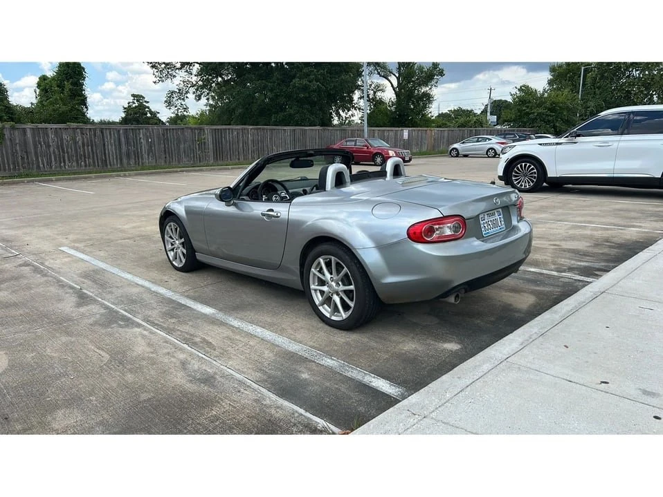 2011 Mazda NC MX-5 Miata - Image 12 of 13