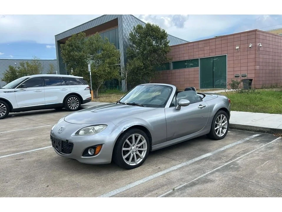 2011 Mazda NC MX-5 Miata - Image 2 of 13