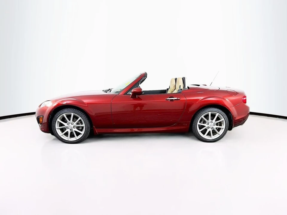 2011 Mazda NC MX-5 Miata - Image 7 of 31