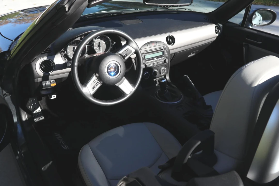 2011 Mazda NC MX-5 Miata - Image 6 of 9