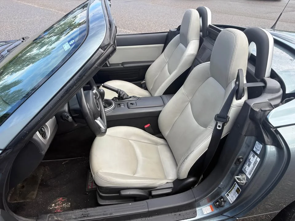 2011 Mazda NC MX-5 Miata - Image 18 of 20
