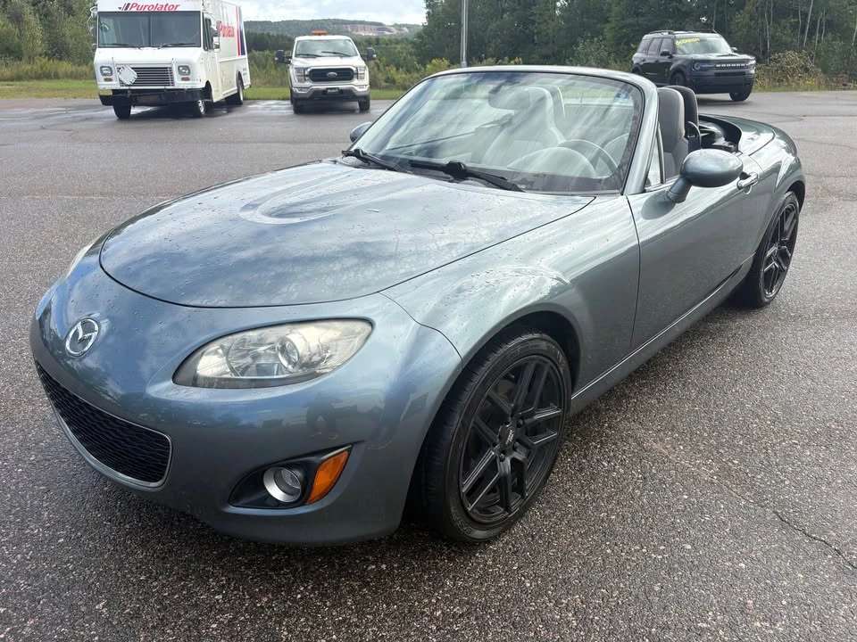 2011 Mazda NC MX-5 Miata - Image 2 of 20