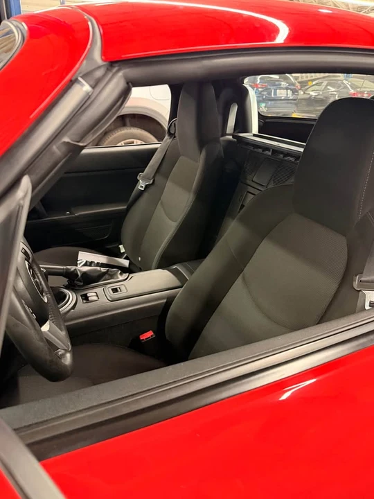 2011 Mazda NC MX-5 Miata - Image 6 of 8