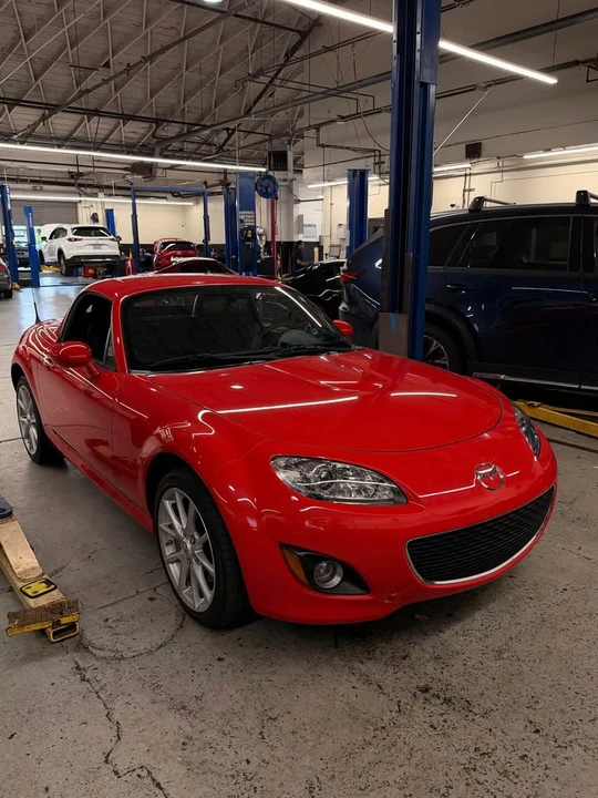 2011 Mazda NC MX-5 Miata - Image 2 of 8