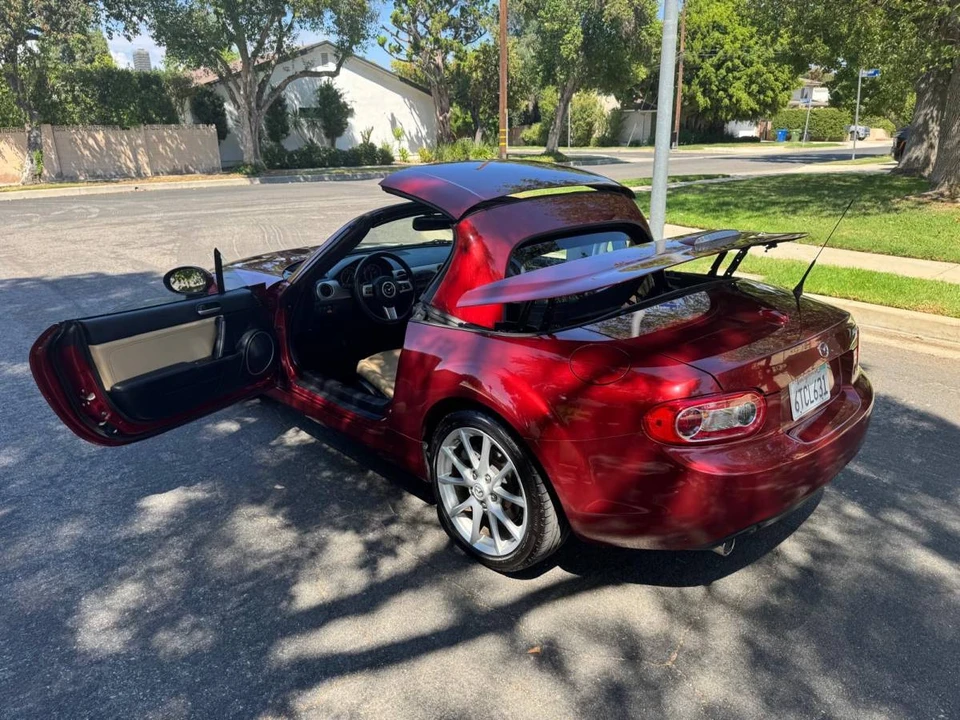 2011 Mazda NC MX-5 Miata - Image 16 of 24
