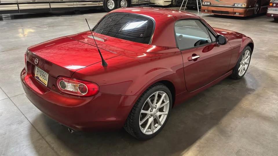 2011 Mazda NC MX-5 Miata - Image 4 of 20