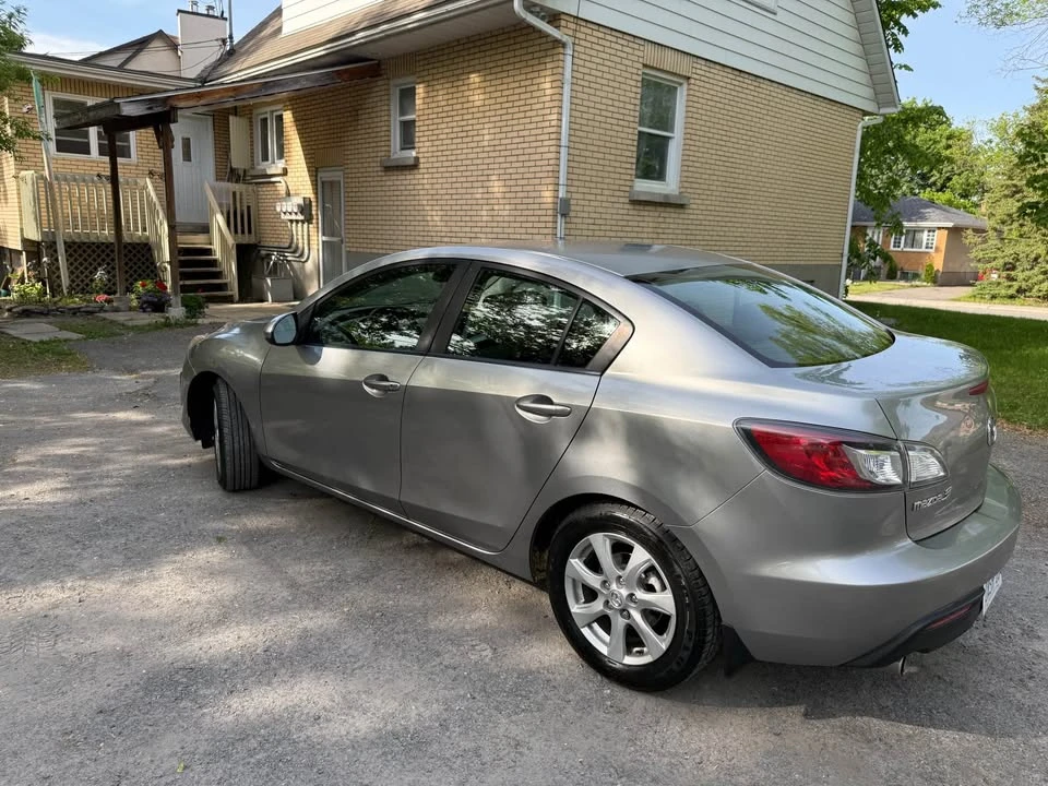 2011 Mazda Mazda 3 2nd Gen - Image 3 of 6