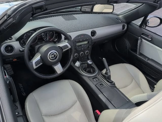2011 Mazda NC MX-5 Miata - Image 16 of 31
