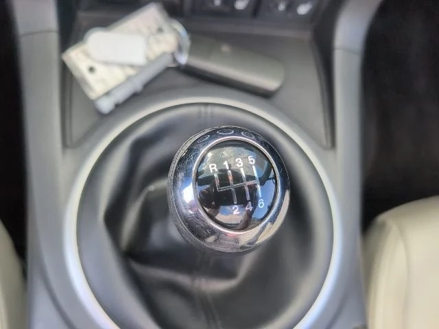 2011 Mazda NC MX-5 Miata - Image 27 of 31