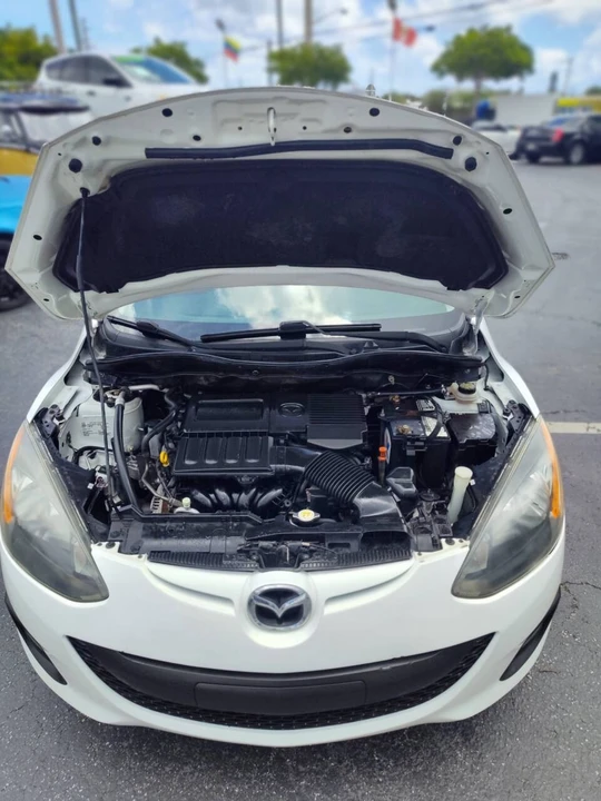 2011 Mazda Mazda 2 2nd Gen - Image 21 of 21