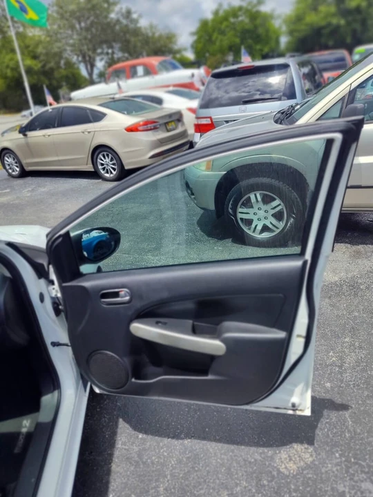 2011 Mazda Mazda 2 2nd Gen - Image 16 of 21