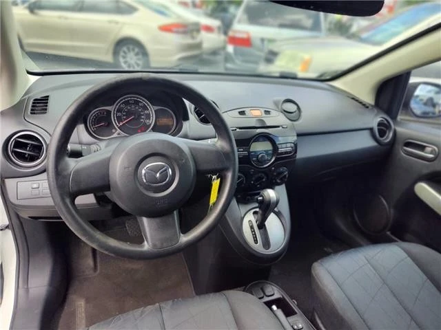 2011 Mazda Mazda 2 2nd Gen - Image 10 of 21