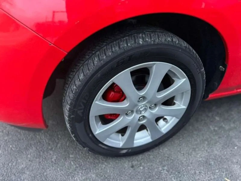 2011 Mazda Mazda 2 2nd Gen - Image 8 of 12
