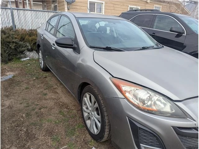 2011 Mazda Mazda 3 2nd Gen - Image 3 of 11